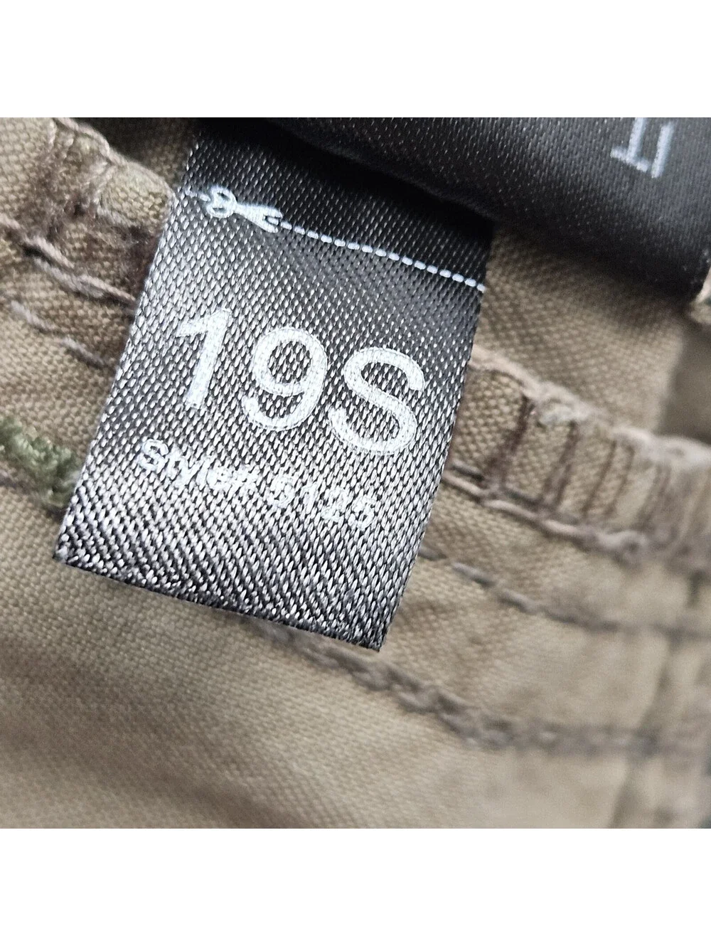 Kuhl Shorts 32 (Fits 33x10) Renegade Rock Khaki Hiking STYLE#5125 *Pinhole